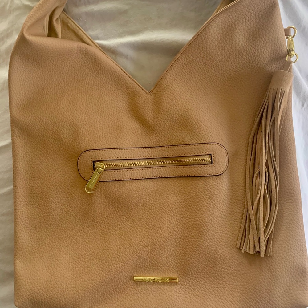 Steve Madden Bcomfyy Womens Leather Studded Hobo Handbag EUC